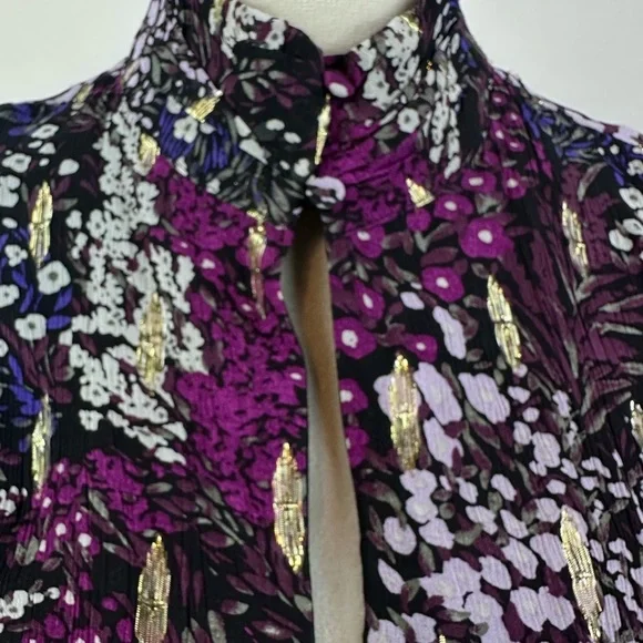 White House Black Market long sleeve top with gold accents size 4 - Picture 8 of 14